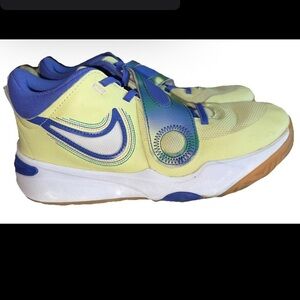 Nike - Shoes - Basketball - Youth